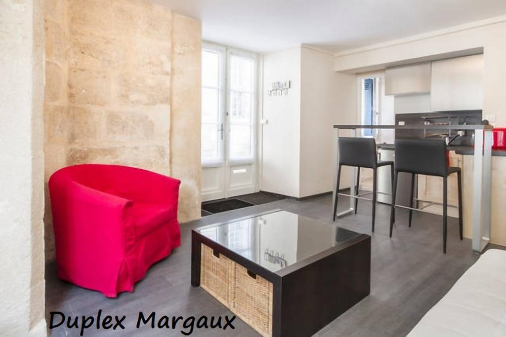 Apartment En Place De La Bourse *